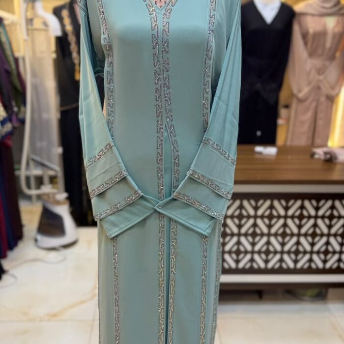 Astun Abaya